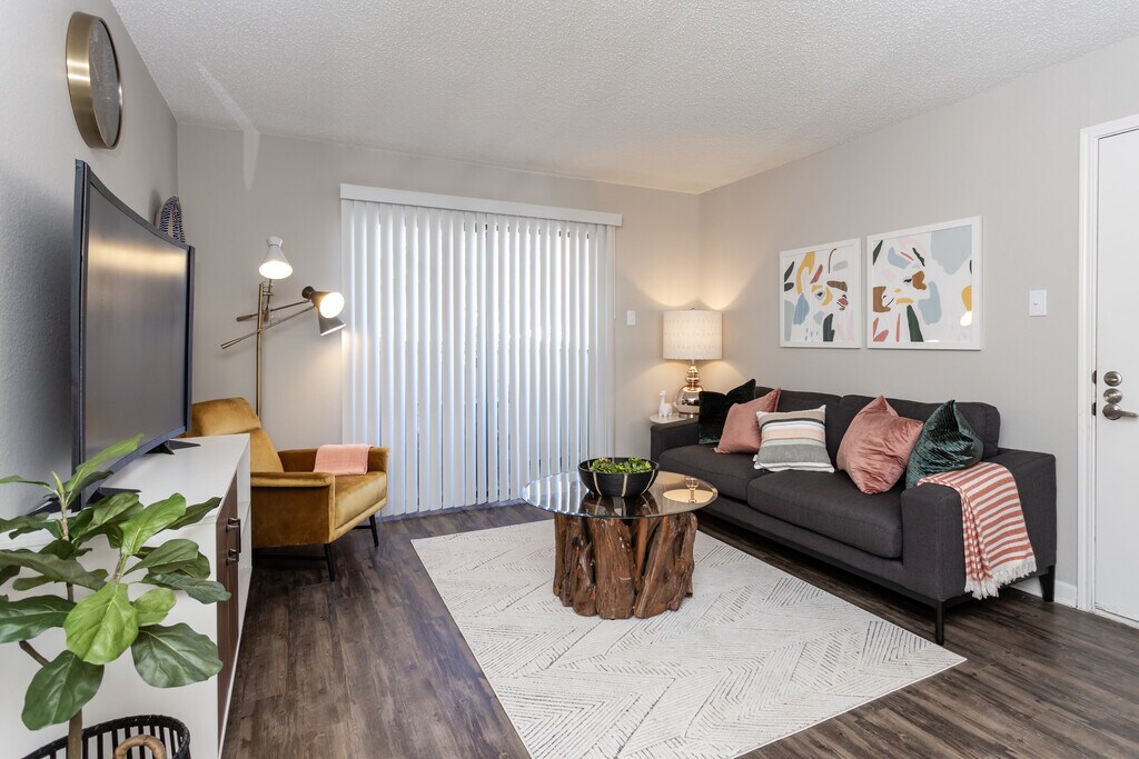 Brixton McKinney Apartments in McKinney, TX