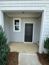 317 Penn Sta Wy in Euharlee, GA - Foto de edificio - Building Photo