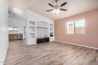 25710 W Victory St in Buckeye, AZ - Building Photo - Building Photo