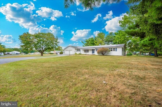6 Schaller Ln in Smithsburg, MD - Foto de edificio - Building Photo