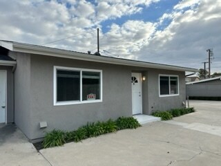 2379 Orange Ave in Costa Mesa, CA - Building Photo