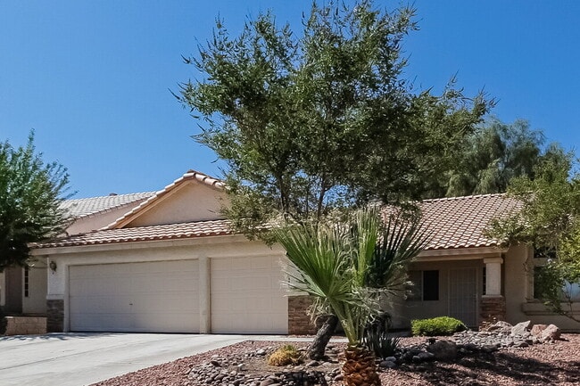 245 Marks St in Henderson, NV - Building Photo - Building Photo