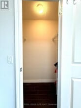 100 Western Battery Rd in Toronto, ON - Building Photo - Building Photo