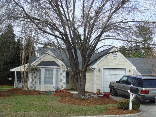 103 Duchess Ln in Chapel Hill, NC - Building Photo - Building Photo