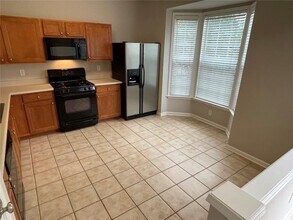 927 Prestwyck Ct in Alpharetta, GA - Building Photo - Building Photo
