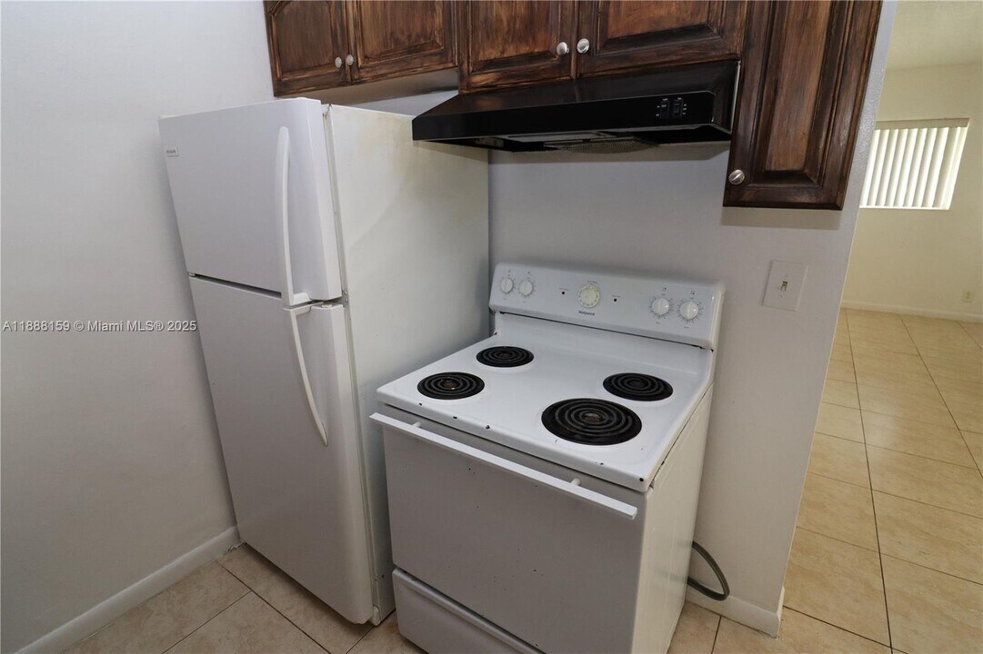 1708 N 16th Ave in Hollywood, FL - Building Photo