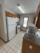 2210 18th Ave SE in Rochester, MN - Building Photo - Building Photo