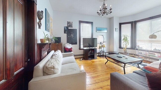 39 Temple St in Somerville, MA - Building Photo - Building Photo