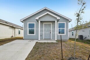 7228 Pasture Run in San Antonio, TX - Building Photo