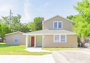 626 W Central Ave in Winter Haven, FL - Building Photo