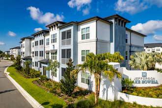 Jefferson Lake Howell in Casselberry, FL - Foto de edificio - Building Photo