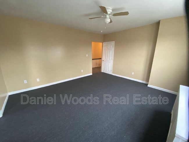 1614 68th Ave in Philadelphia, PA - Building Photo - Building Photo