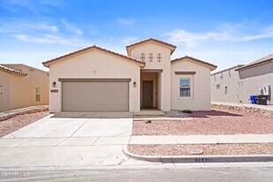 12646 Amesbury in El Paso, TX - Building Photo