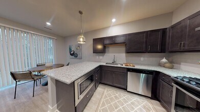 9899 Dailey Dr in Caledonia, MI - Building Photo - Building Photo