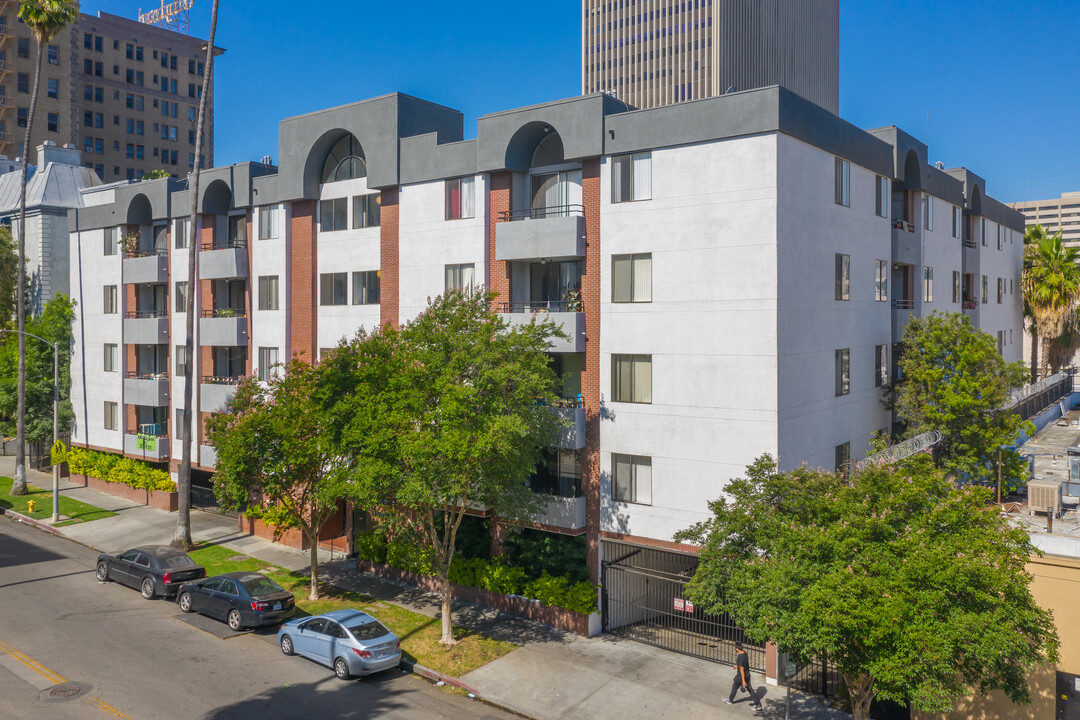 Kenmore Towers in Los Angeles, CA - Foto de edificio