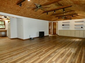 15 Chestnut Creek Rd in Candler, NC - Building Photo - Building Photo