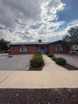 2719 Topley Ave in Las Cruces, NM - Building Photo