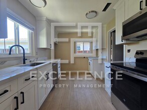 594 Kirk Ave in Sunnyvale, CA - Building Photo - Building Photo
