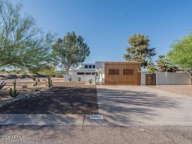 property at 3302 E Turquoise Ave