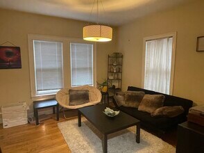 16 Seager Ct in Boston, MA - Building Photo - Building Photo