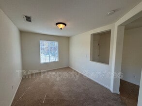 9084 Pebble Field Way in Sacramento, CA - Building Photo - Building Photo
