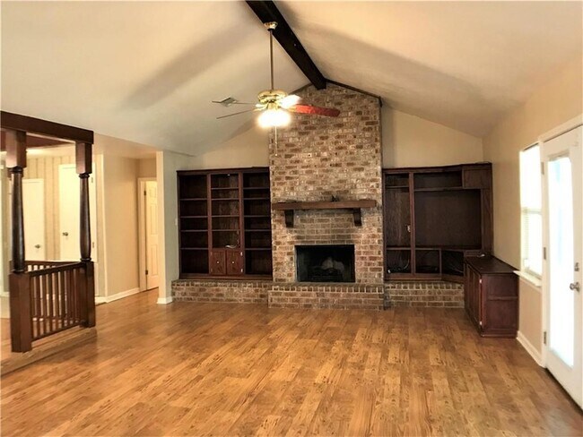 603 Lake Sardis Dr in Slidell, LA - Building Photo - Building Photo