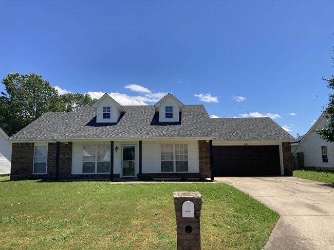 property at 2020 Palomino Dr