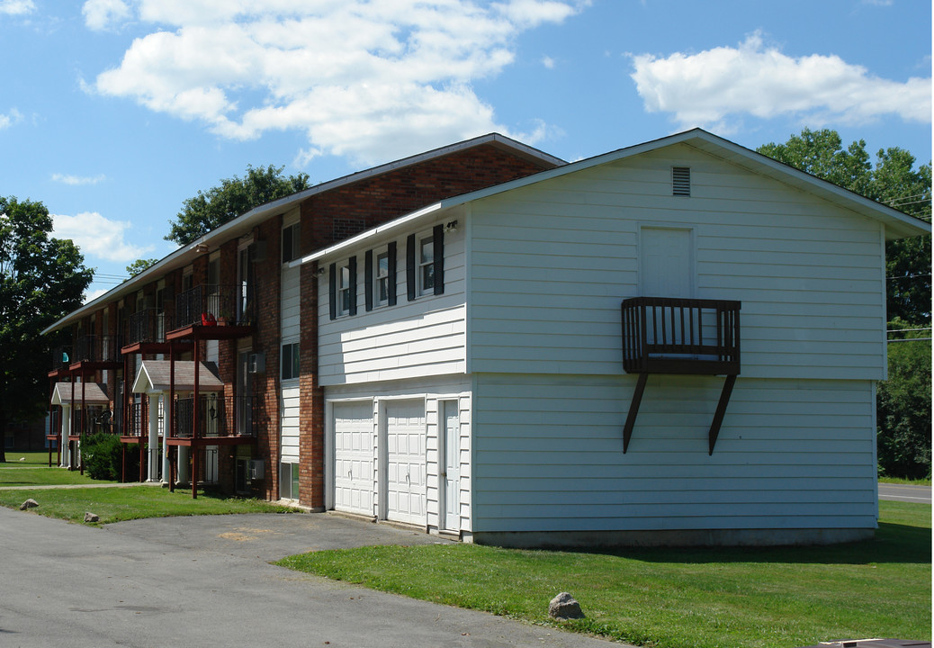 3531 Milton Ave in Syracuse, NY - Building Photo