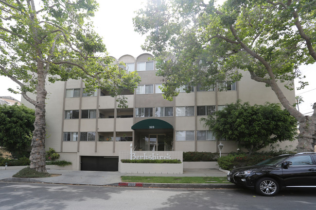 Berkshire's in Beverly Hills, CA - Building Photo - Building Photo