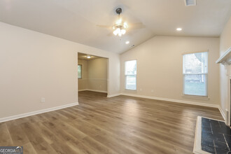 463 Brookfield Way in Jonesboro, GA - Foto de edificio - Building Photo