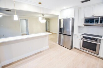 226 Moccasin Trail W in Jupiter, FL - Foto de edificio - Building Photo