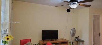 2441 SW 27th Ave in Miami, FL - Building Photo - Building Photo