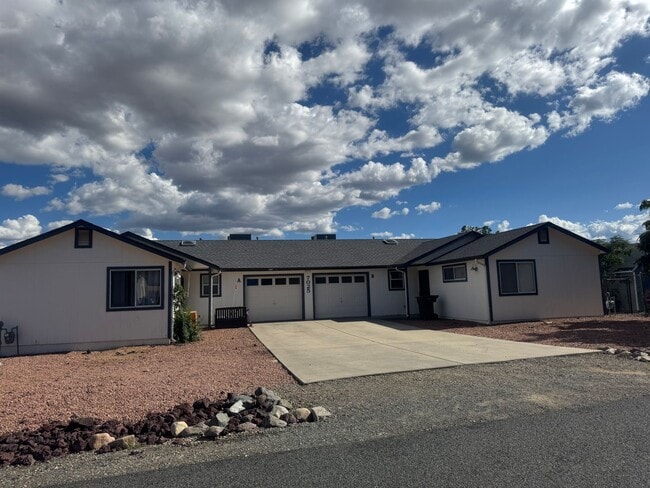 property at 7025 E Thrush Ln