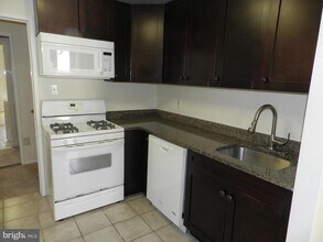 7208 Donnell Pl-Unit -C2 in District Heights, MD - Building Photo - Building Photo
