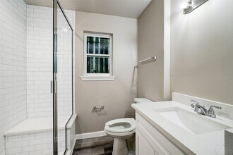 8817 Emmott Rd in Houston, TX - Building Photo - Building Photo