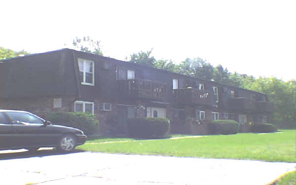 4311-4313 Centennial Ct in Gurnee, IL - Building Photo