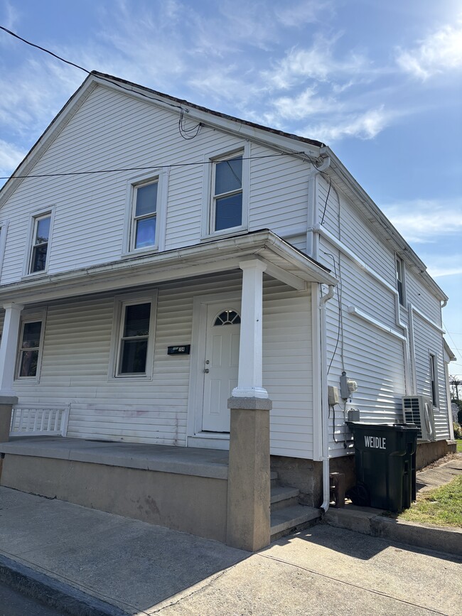 704 Locust St in Lebanon, PA - Building Photo - Building Photo