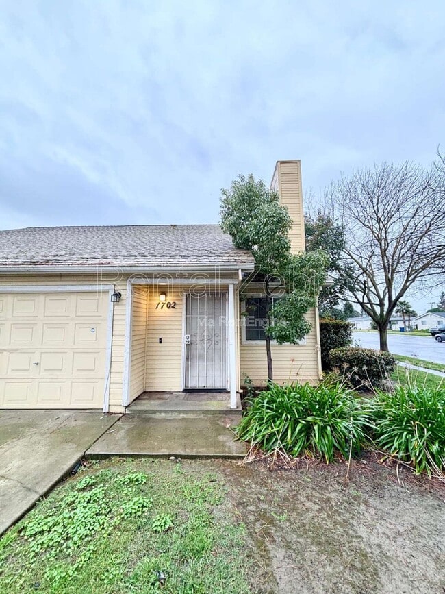 property at 1702 Joseph Ct