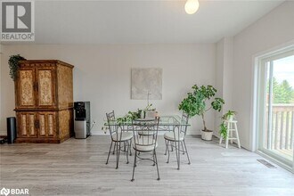 1174 Peelar Cres in Innisfil, ON - Building Photo - Building Photo