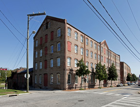 Carriage House in Petersburg, VA - Building Photo - Building Photo