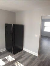 127 Shields Rd in Youngstown, OH - Building Photo - Building Photo