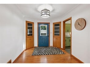 4215 16th Ave S in Minneapolis, MN - Building Photo - Building Photo