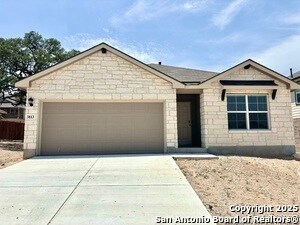 3813 Copper Gate in Bulverde, TX - Building Photo