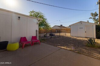 1950 W Palm Ln, Unit 115 in Phoenix, AZ - Building Photo - Building Photo