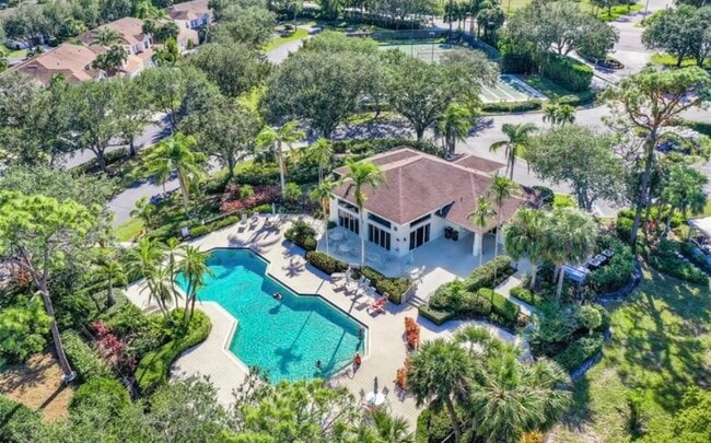 25727 Lake Amelia Way in Bonita Springs, FL - Building Photo - Building Photo