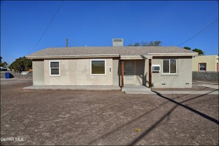 103 Helms Rd in El Paso, TX - Foto de edificio - Building Photo