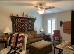 1167 Aspen Glen Dr in Alcoa, TN - Building Photo - Building Photo