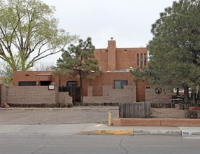 202 Quincy St NE in Albuquerque, NM - Building Photo - Building Photo