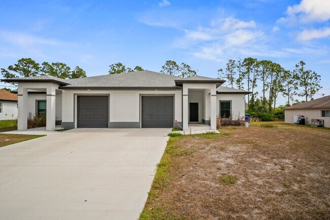 property at 4718-4718 29th St SW