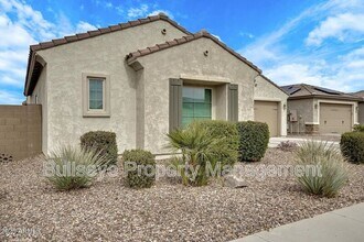 5908 Autumn Vista Way in Florence, AZ - Foto de edificio - Building Photo